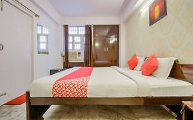 Hotel Kamini Patna 4*
